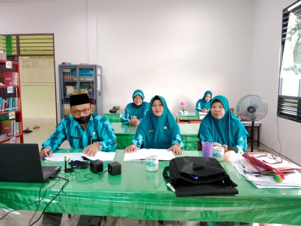 SOSIALISASI DAN BIMTEK IMPLEMENTASI KURIKULUM MERDEKA PADA MADRASAH TAHUN 2023